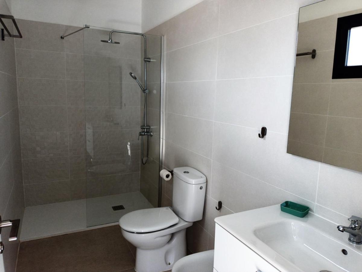 Apartamentos Falcon Тинахо Екстериор снимка