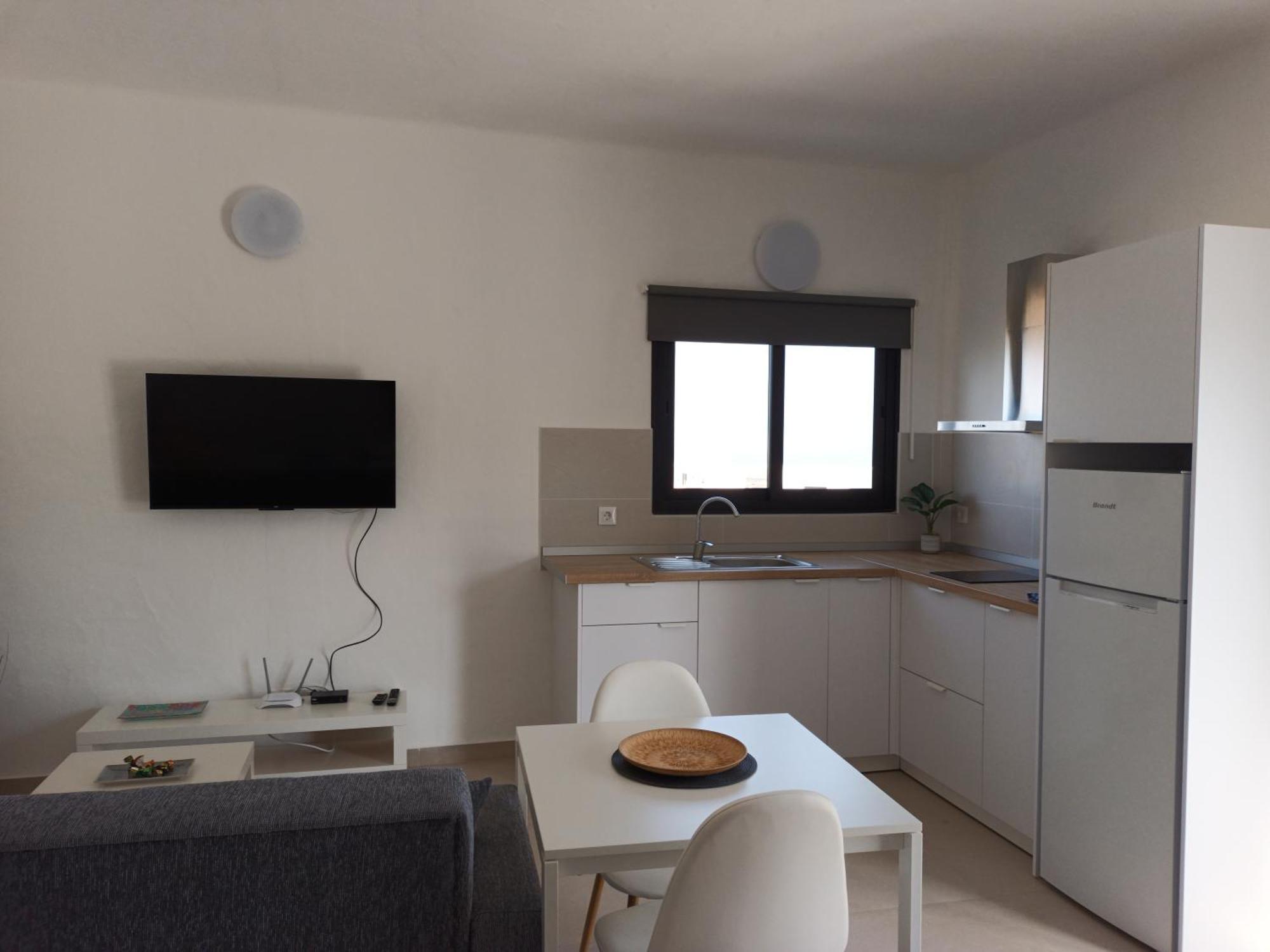 Apartamentos Falcon Тинахо Екстериор снимка