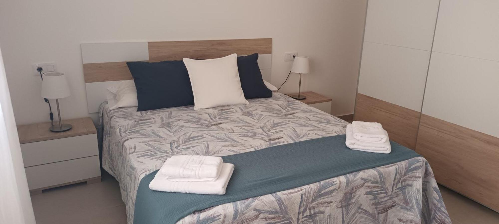 Apartamentos Falcon Тинахо Екстериор снимка