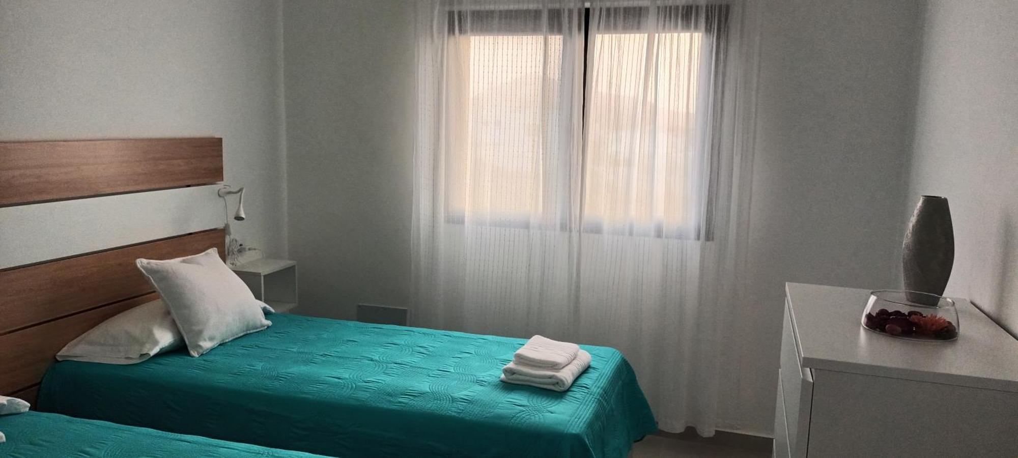 Apartamentos Falcon Тинахо Екстериор снимка